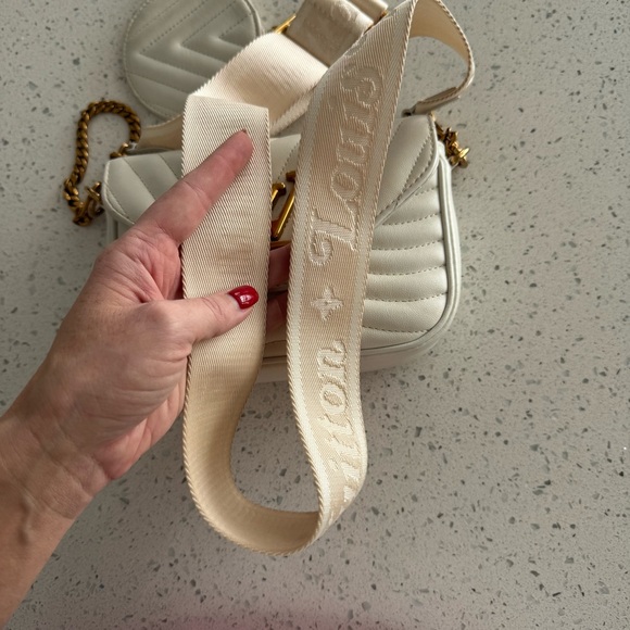 Louis Vuitton White Quilted Bag with Gold Accents - Picture 10 of 15